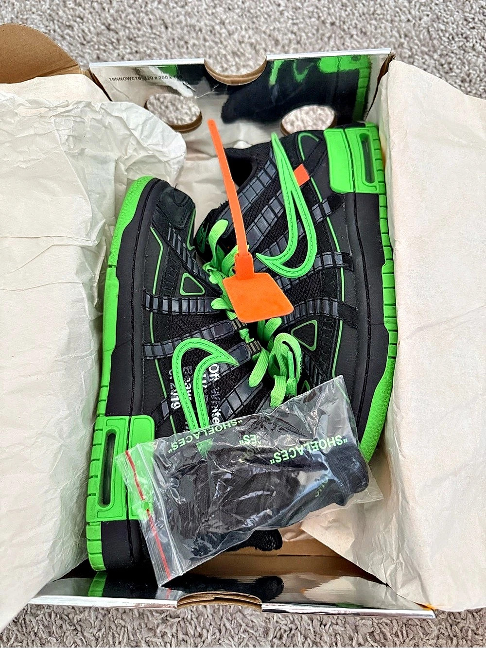 Nike Air Rubber Dunk Off-White Green Strike Sneakers Black & Green US 6.5